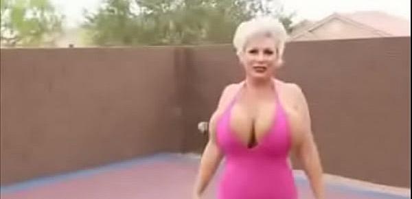  Giant Fake Tits Claudia Marie Prancercise